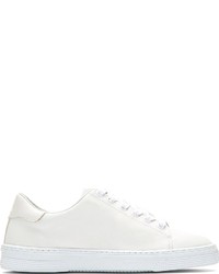 Baskets basses en cuir blanches A.P.C.