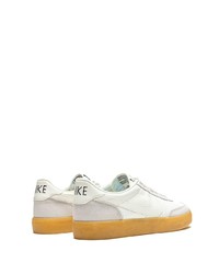 Baskets basses en cuir blanches Nike