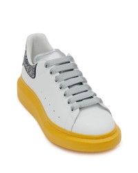 Baskets basses en cuir blanches Alexander McQueen