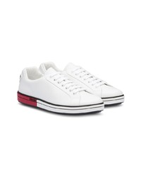 Baskets basses en cuir blanches Prada