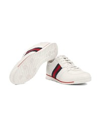 Baskets basses en cuir blanches Gucci