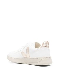 Baskets basses en cuir blanches Veja