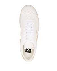 Baskets basses en cuir blanches Veja