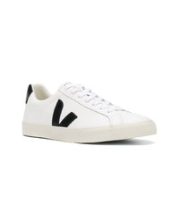 Baskets basses en cuir blanches Veja