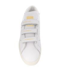 Baskets basses en cuir blanches adidas