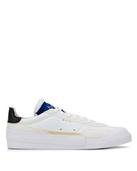 Baskets basses en cuir blanches Nike