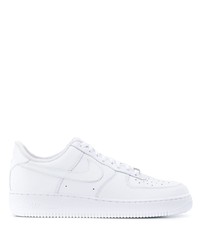 Baskets basses en cuir blanches Nike