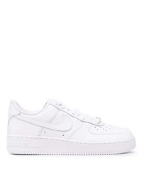 Baskets basses en cuir blanches Nike