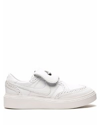 Baskets basses en cuir blanches Nike