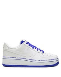 Baskets basses en cuir blanches Nike