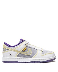 Baskets basses en cuir blanches Nike