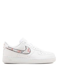 Baskets basses en cuir blanches Nike