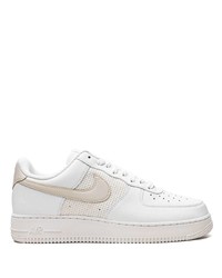 Baskets basses en cuir blanches Nike