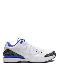 Baskets basses en cuir blanches Nike