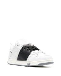 Baskets basses en cuir blanches Valentino Garavani