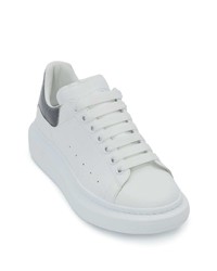 Baskets basses en cuir blanches Alexander McQueen