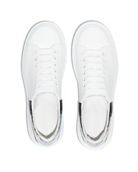 Baskets basses en cuir blanches Alexander McQueen