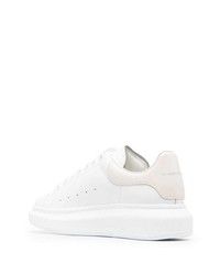 Baskets basses en cuir blanches Alexander McQueen