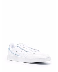 Baskets basses en cuir blanches adidas