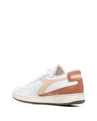 Baskets basses en cuir blanches Diadora