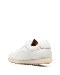 Baskets basses en cuir blanches Camper