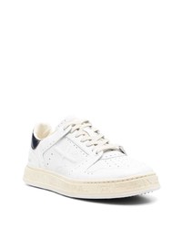 Baskets basses en cuir blanches Premiata