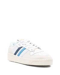 Baskets basses en cuir blanches adidas