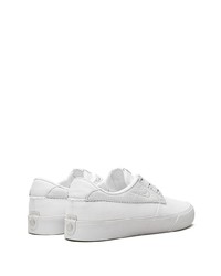 Baskets basses en cuir blanches Nike