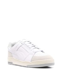 Baskets basses en cuir blanches Puma