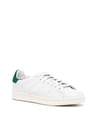 Baskets basses en cuir blanches adidas