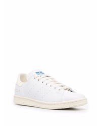 Baskets basses en cuir blanches adidas