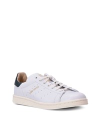 Baskets basses en cuir blanches adidas