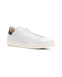 Baskets basses en cuir blanches adidas