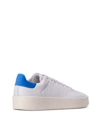 Baskets basses en cuir blanches adidas