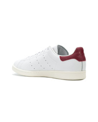 Baskets basses en cuir blanches adidas