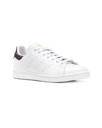 Baskets basses en cuir blanches adidas