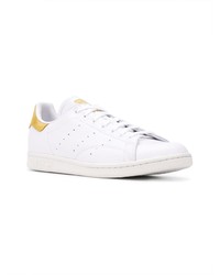 Baskets basses en cuir blanches adidas