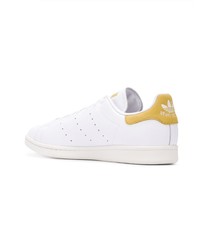 Baskets basses en cuir blanches adidas