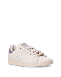 Baskets basses en cuir blanches adidas