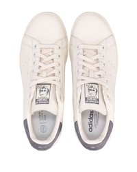 Baskets basses en cuir blanches adidas