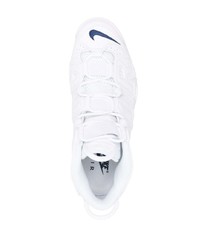 Baskets basses en cuir blanches Nike