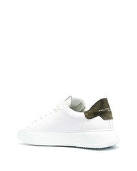 Baskets basses en cuir blanches Philippe Model Paris