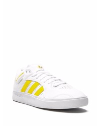 Baskets basses en cuir blanches adidas