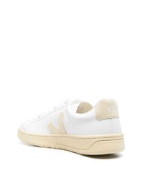 Baskets basses en cuir blanches Veja