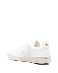 Baskets basses en cuir blanches Veja