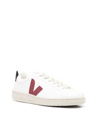 Baskets basses en cuir blanches Veja