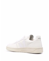 Baskets basses en cuir blanches Veja