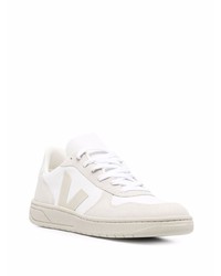 Baskets basses en cuir blanches Veja