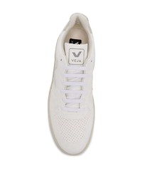 Baskets basses en cuir blanches Veja