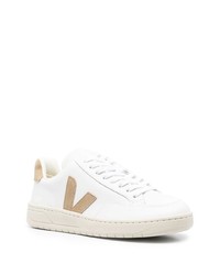 Baskets basses en cuir blanches Veja